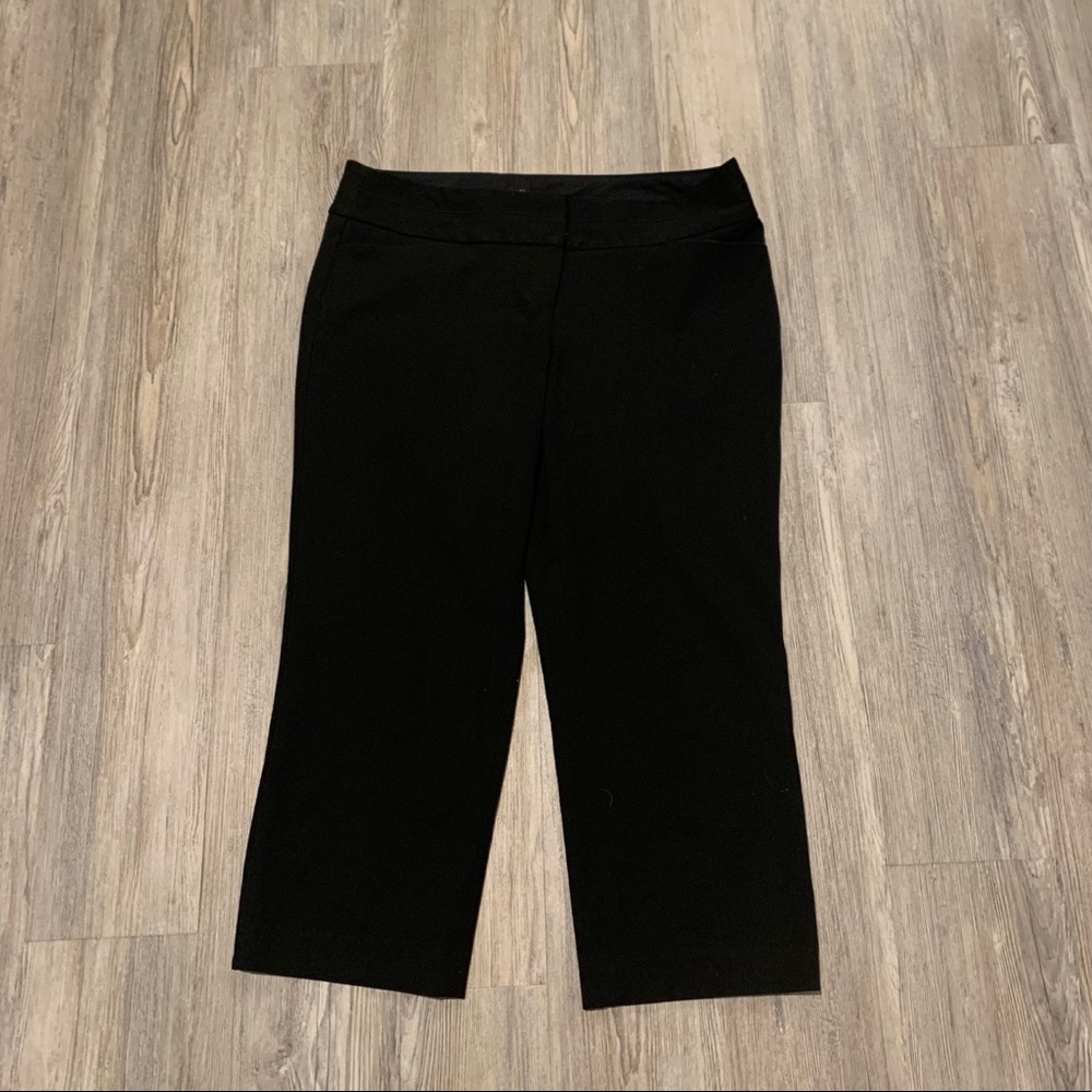 Express editor Capri